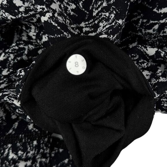 Lululemon Wunder Under Pant III Luxtreme In Iced Wave White Black Size 8 - Picture 7 of 7